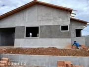 <strong>Casa de esquina com 3 quartos! Parque das Palmeiras</strong>