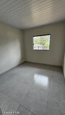 <strong>Excelente casa com AMPLO terreno à venda no Jardim Cachoeira</strong>