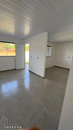 <strong>Casa com passagem lateral no Residencial Malibu, Los Angeles</strong>