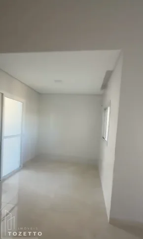 Casa 3 Quartos Sendo 1 Suíte ! Dona Marly