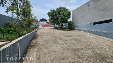 Casa No Ronda - Próximo Ao Novo Shopping Plaza Campos Gerais