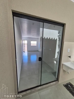 Casa Com 2 Quartos No Pitangui !