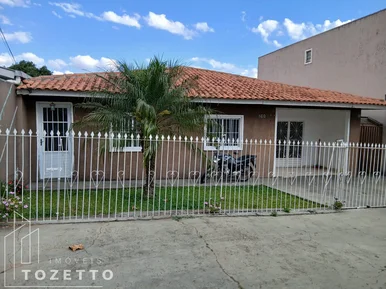 <strong>ALUGA-SE- Excelente Casa na Avenida Principal do Santa Luzia</strong>