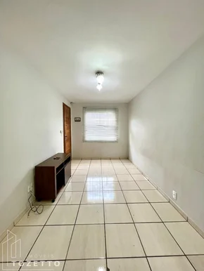 Casa à Venda De Frente Para O Lago De Olarias!