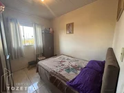 <strong>Casa de ESQUINA e LAJE à venda no Gralha Azul</strong>