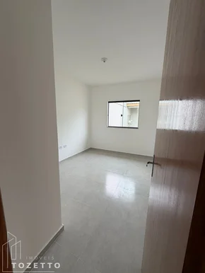 Casas à Venda No Castanheira Em Uvaranas