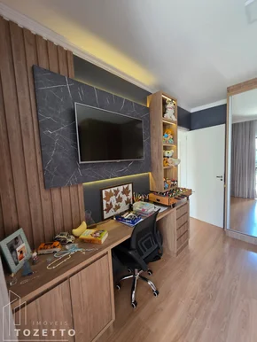 Sobrado Alto Padrão Com Piscina Na Região De Oficinas!