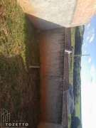 <strong>Casa com amplo terreno ! Porto Feliz , Contorno</strong>