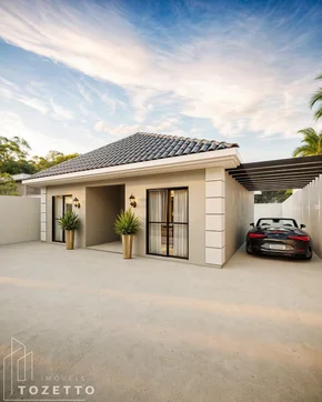 <strong>Casa com edícula no Nova Russia</strong>