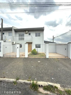 Excelente Sobrado De Esquina No Nova Rússia