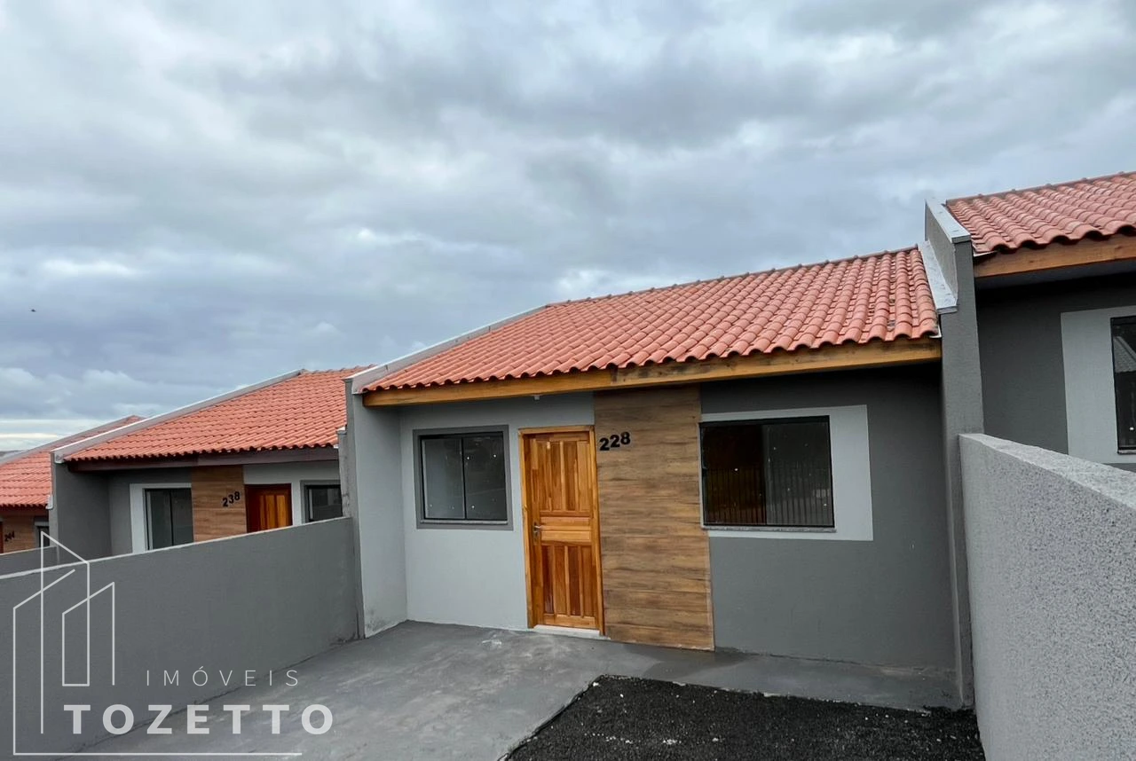 <strong>Casa Padrão</strong> <small>(2 dormitórios)</small>