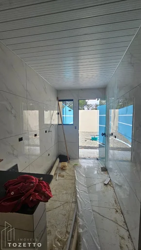 Casa Com 3 Quartos E Amplo Terreno - Lagoa Dourada