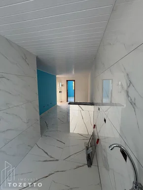 Casa Com 3 Quartos E Amplo Terreno - Lagoa Dourada