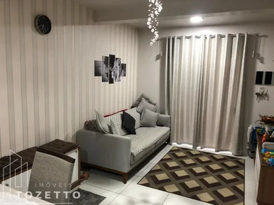 Sobrado Semimobiliado, Na Vila Marina.