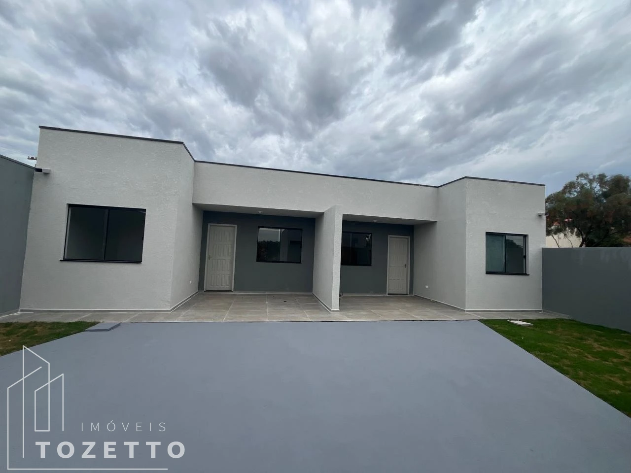 <strong>Casas com 3 quartos em laje no JD. Centenário</strong>