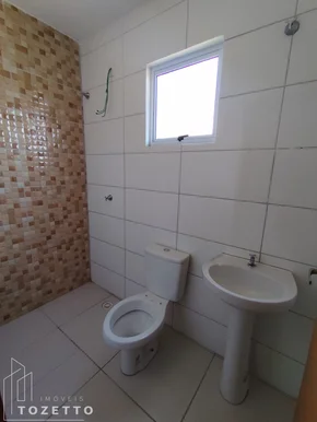 Casa Com Amplo Terreno E Nunca Habitada, Esperando Por Você!