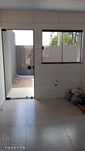 Excelente Imóvel 2 Quartos No Contorno , Gralha Azul !