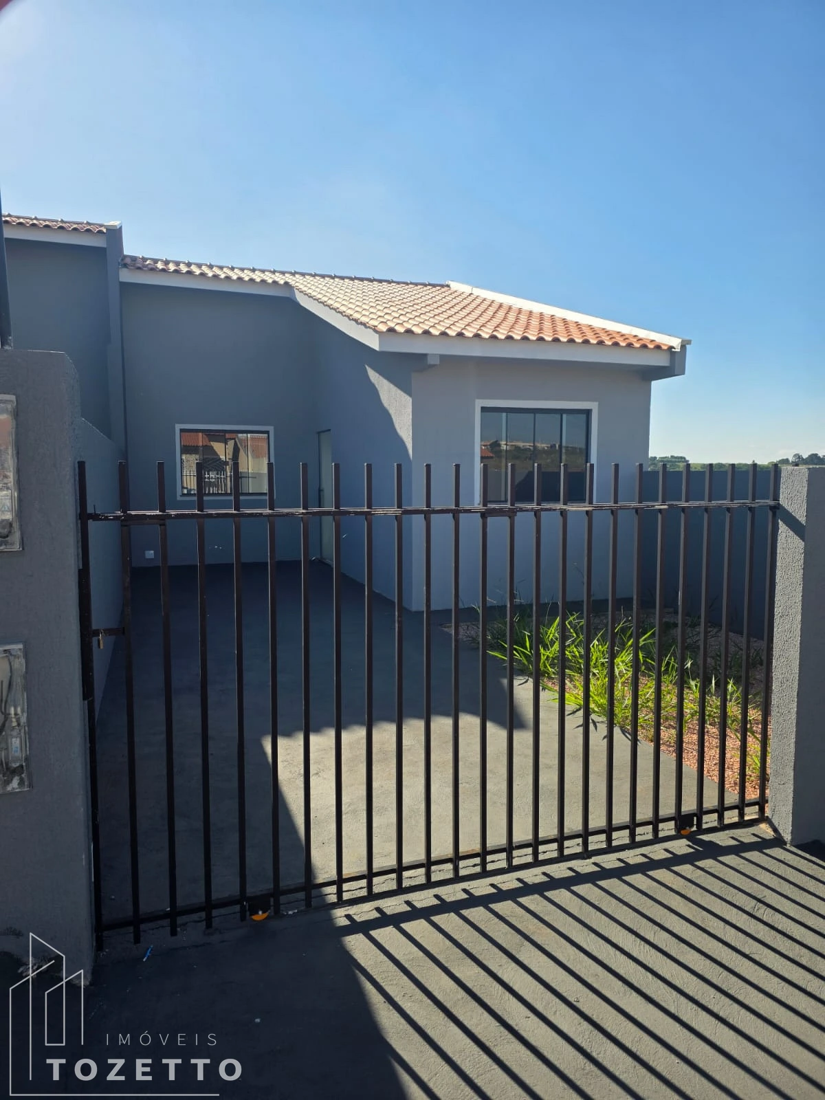 <strong>Casa com 3 quartos no Terraliz- Uvaranas</strong>