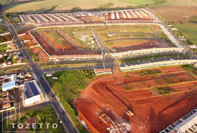 <strong>Terreno de Esquina à Venda - Neves -Bairro Novo</strong>