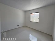 <strong>Excelente casa c/ PASSAGEM LATERAL à venda no Recanto Brasil</strong>