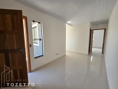 Excelente Casa C/ Passagem Lateral à Venda No Recanto Brasil