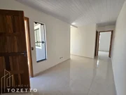 <strong>Excelente casa c/ PASSAGEM LATERAL à venda no Recanto Brasil</strong>