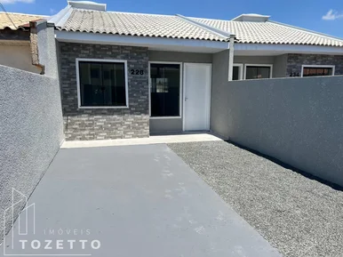 <strong>Casa com amplo terreno nos fundos - Cachoeira</strong>