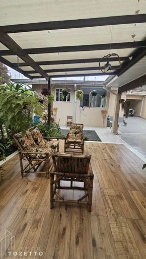 <strong>Casa na Avenida General  Aldo Bonde próx Centro de Eventos</strong>