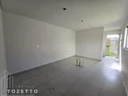 <strong>Excelente sobrado com suíte à venda no Jardim Carvalho</strong>