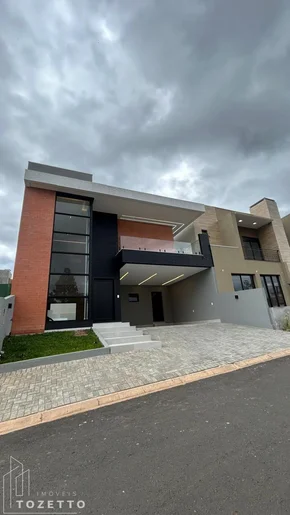 Casa 2 Pavimentos No Condomínio Eos Mirante
