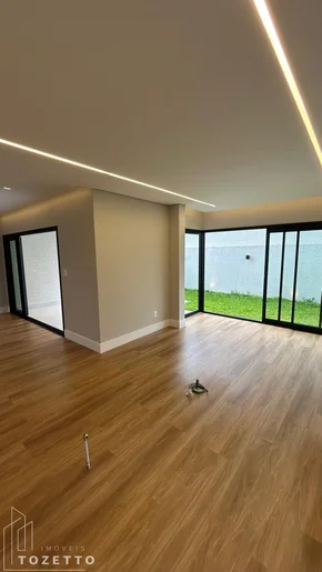 Casa 2 Pavimentos No Condomínio Eos Mirante