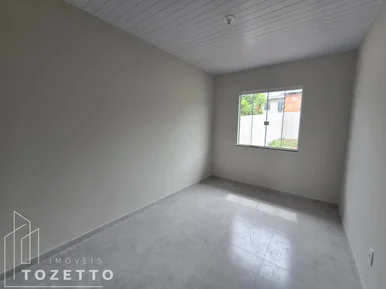 Casa à Venda Em Uvaranas , Cachoeira!