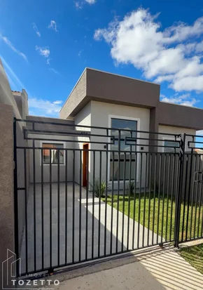 <strong>Casa com suíte no Terraliz !</strong>