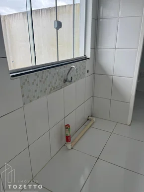 Alugo Sobrado Com 3 Quartos Colonia Dona Luiza