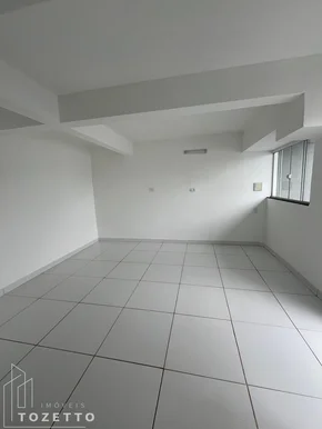 Alugo Sobrado Com 3 Quartos Colonia Dona Luiza