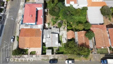 Vende-se Terreno No Jardim Carvalho!