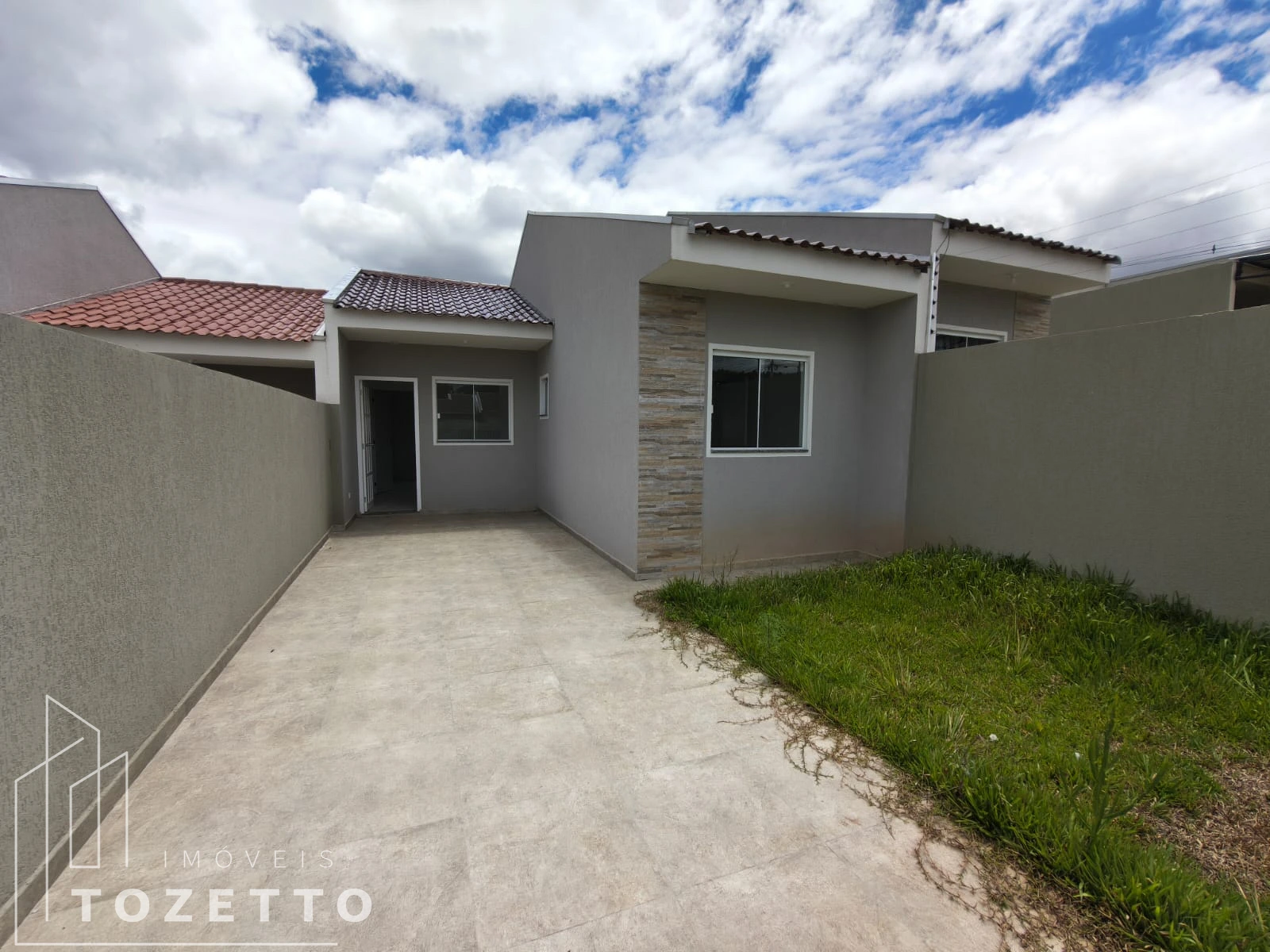 Casa Toda Em Laje , Dois Quartos No Dona Marly