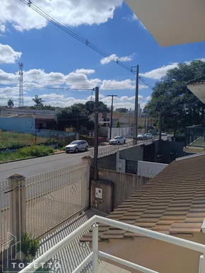 Sobrado Amplo E Bem Localizado!