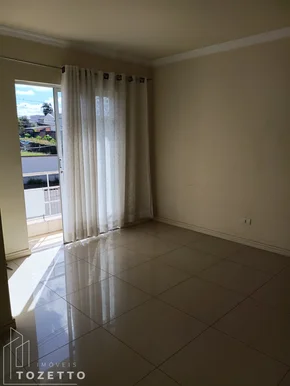 Sobrado Amplo E Bem Localizado!