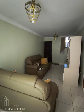Apartamento No Condomínio Monteiro Lobato
