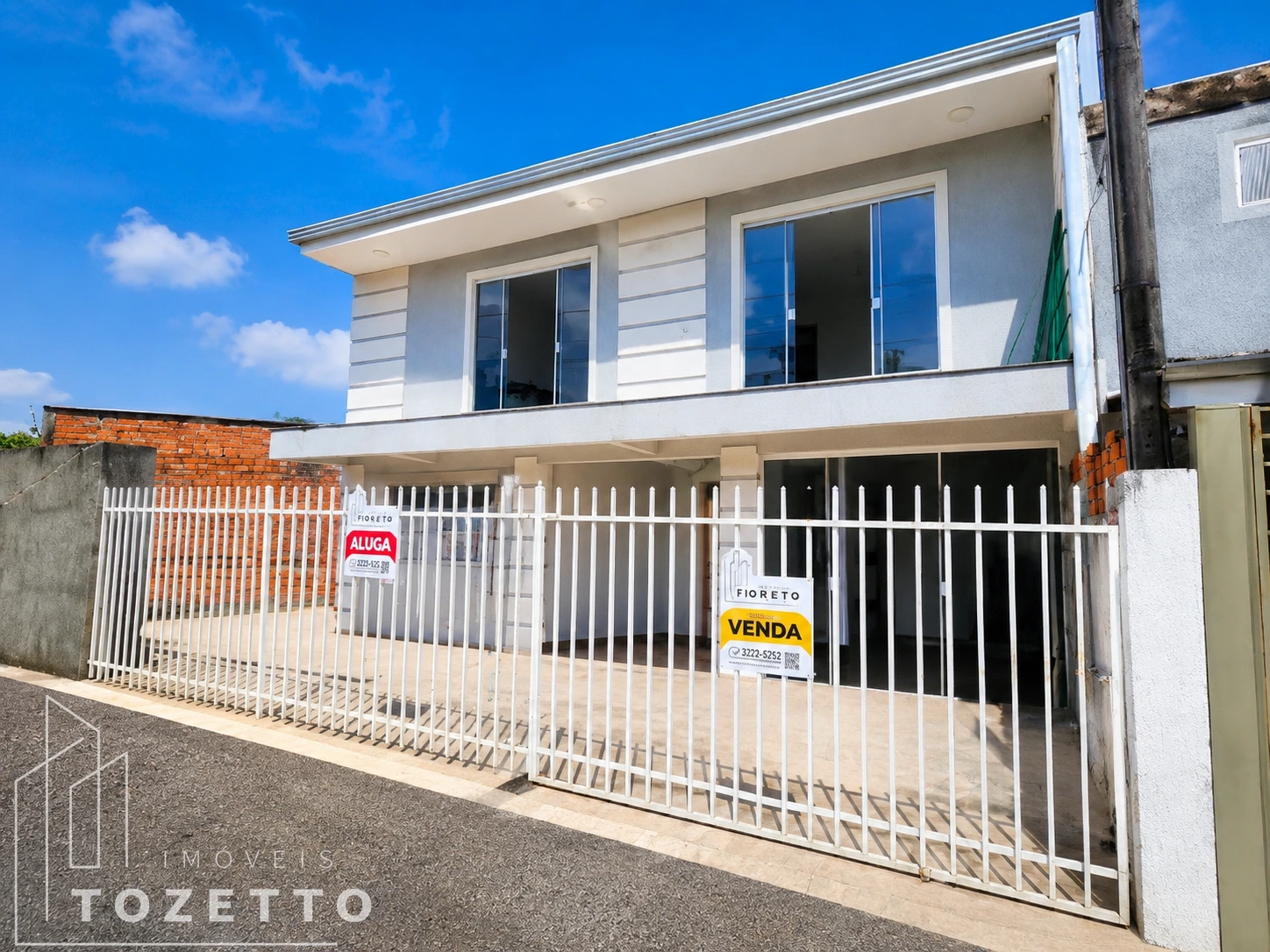 <strong>Sobrado para locação com 3 quartos 1 suite no vila estrela</strong>
