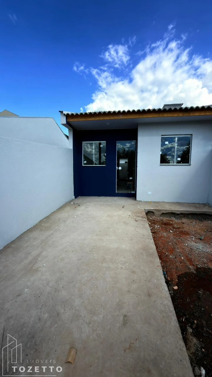 Casa De Fundos No San Martin- Neves