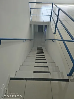 Sala Comercial Ampla No Centro Da Cidade