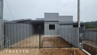 <strong>Imóvel no Contorno com Amplo terreno nos fundos !!</strong>