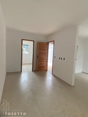 Imóvel No Contorno Com Amplo Terreno Nos Fundos !!