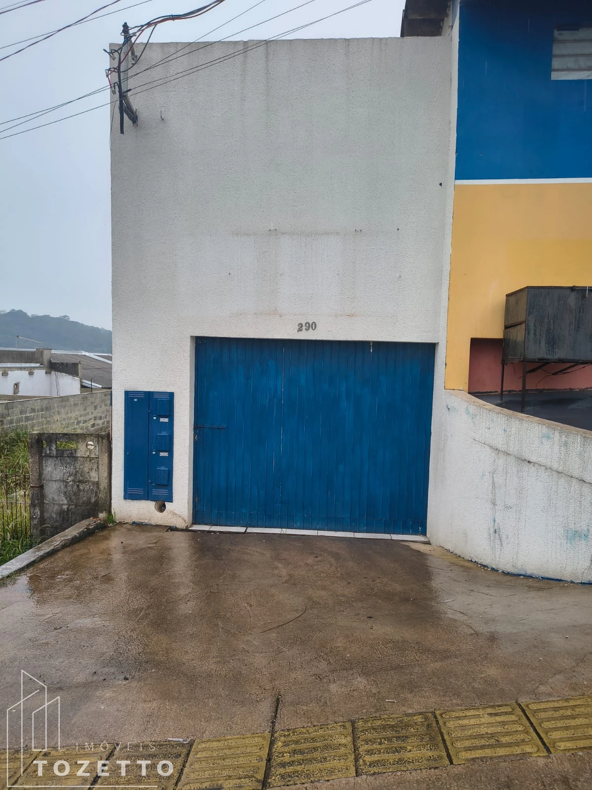 <strong>Barracão com casa integrada locação, Contorno, Ponta Grossa</strong>