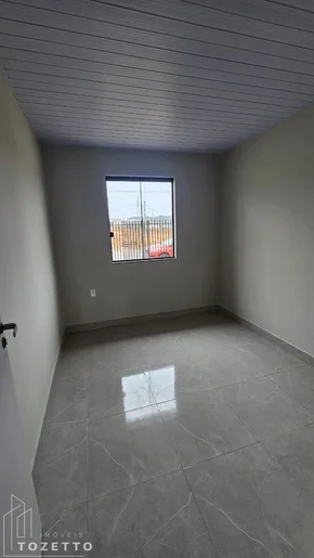 Casa à Venda No Terraliz, Uvaranas