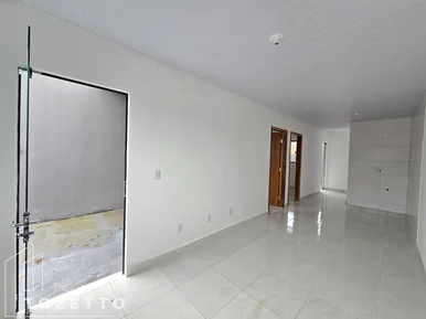 Excelente Casa à Venda No Jardim Tropeiros Em Uvaranas