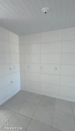 Excelente Casa à Venda No Jardim Tropeiros Em Uvaranas