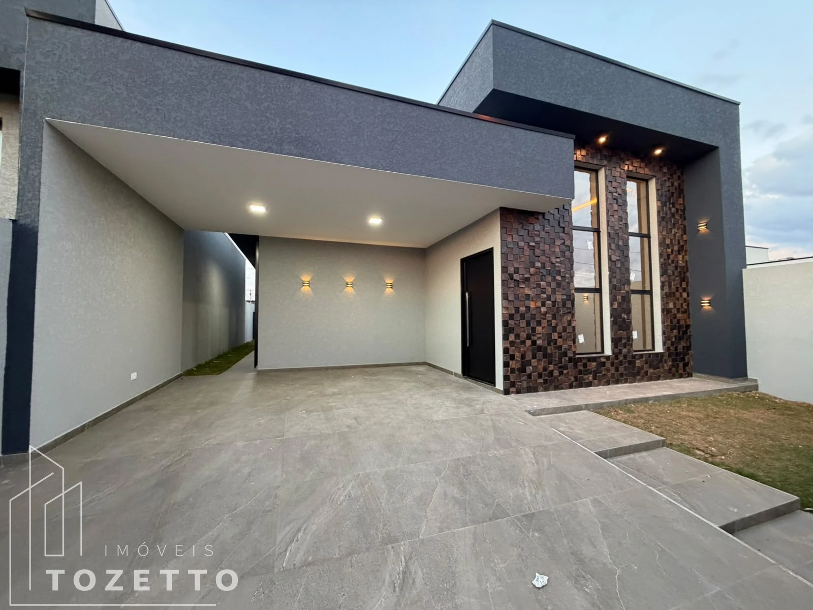 Residência exuberante localizada no Le Parc em Uvaranas - Foto 1